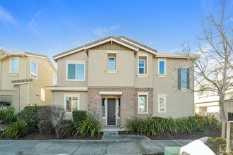 Building Photo - 2021 Kingwood Rd