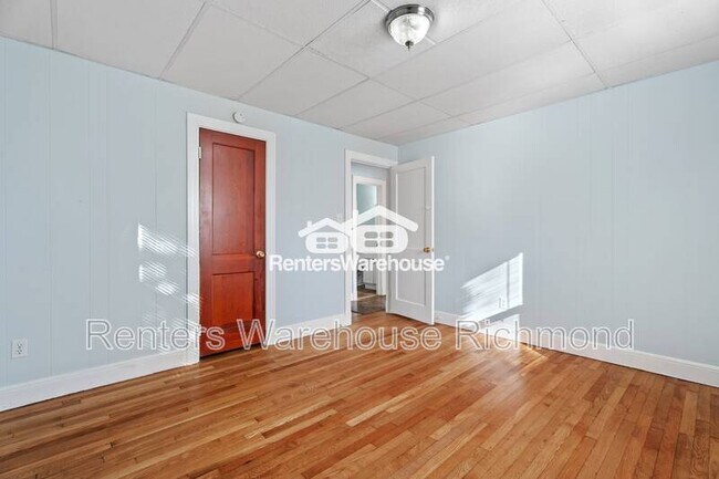 Building Photo - 5210 Blue Ridge Ave