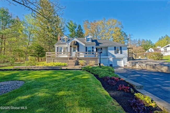 Building Photo - 2550 Troy Schenectady Rd