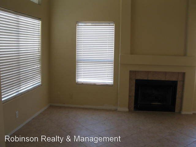 Building Photo - 3 br, 2.5 bath House - 233 Night Fall Terrace