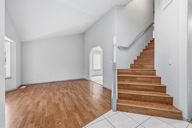 Foto del edificio - 6748 3rd Way SE