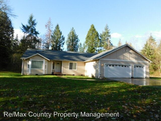 Primary Photo - 15025 Maple Ridge Ln SE