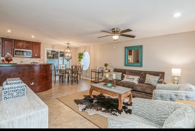 Foto del edificio - 33451 N Sears Blvd