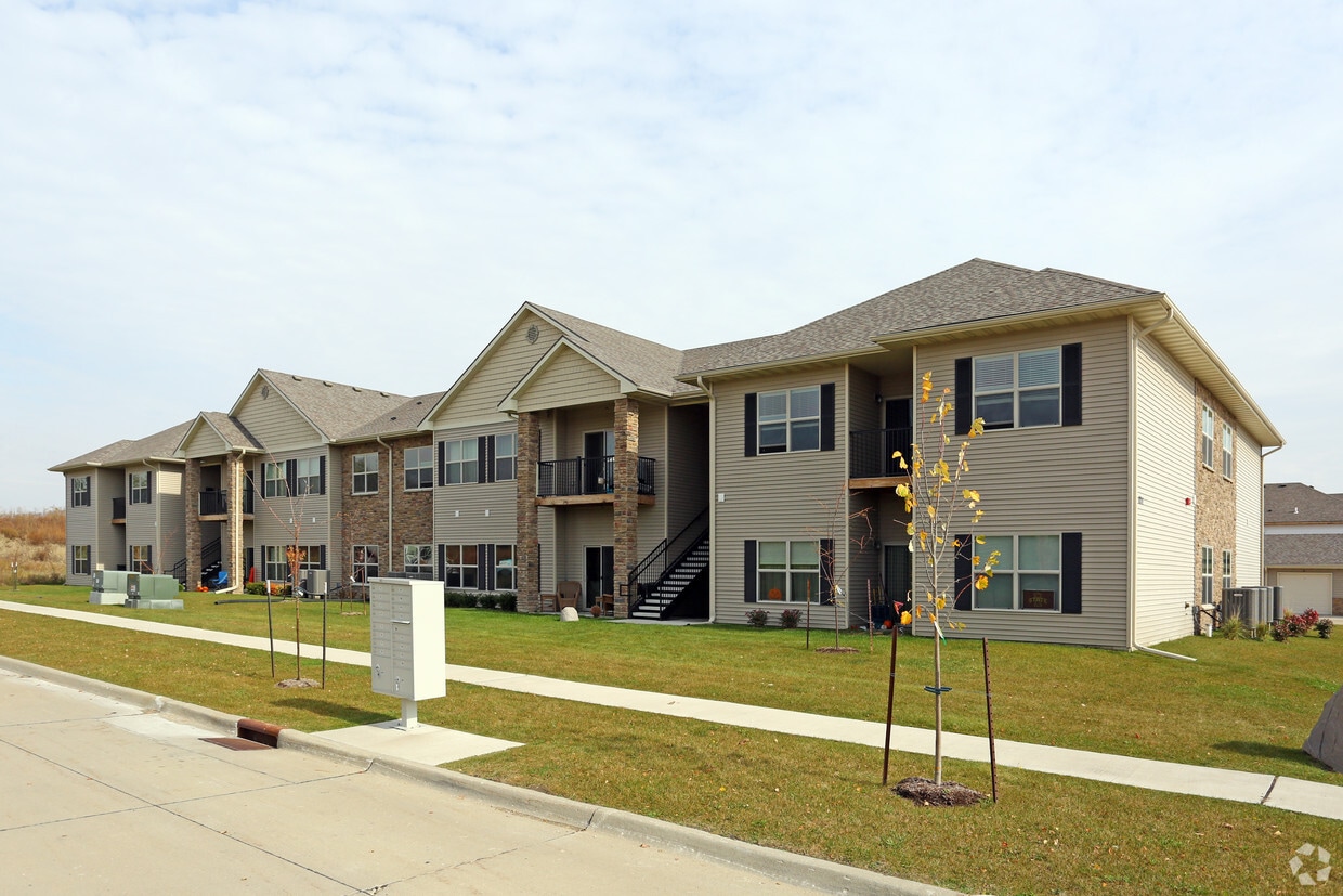 Windsor Village Condos Rentals Ankeny, IA