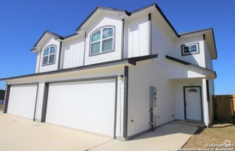 Building Photo - 1767 Tristan Trl