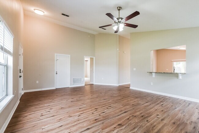 Foto del edificio - 3352 Kelsey Ln