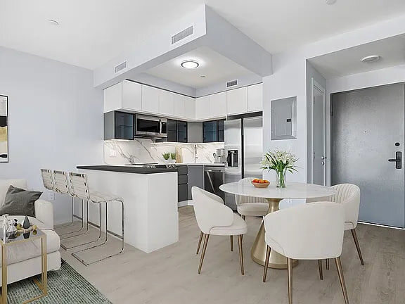 Foto del edificio - 2654 E 18th St