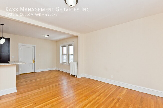 Foto del edificio - 4901 W Cullom Ave