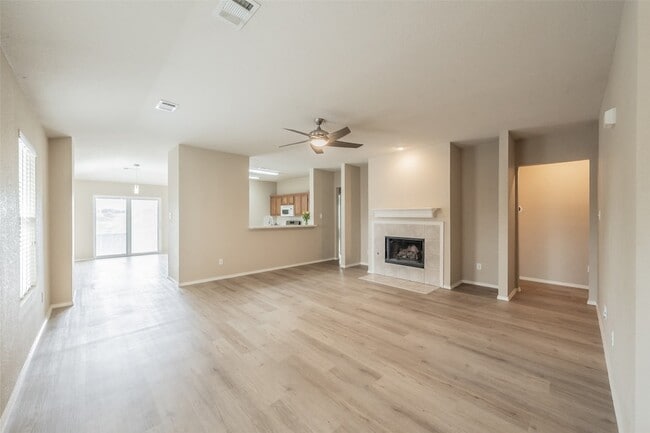 Building Photo - 629 Chalk Knoll Rd