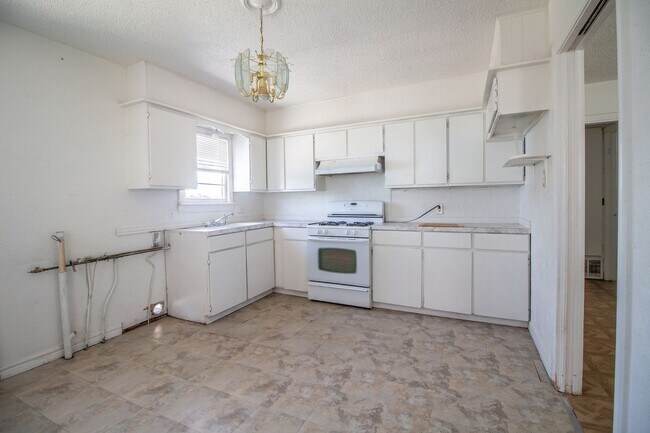 Foto del edificio - Great 2 Bedroom 1 Bathroom House!