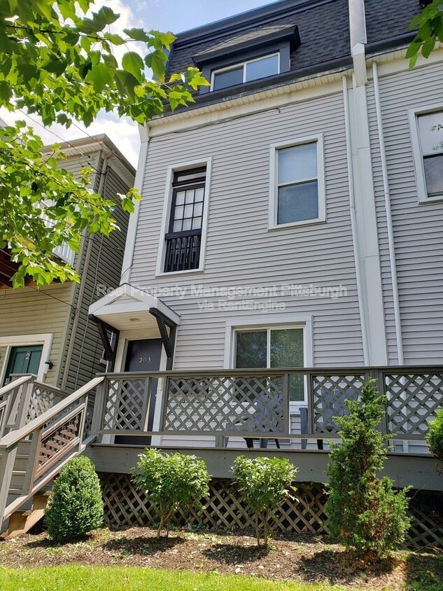 Photo - 203 Lehigh Avenue