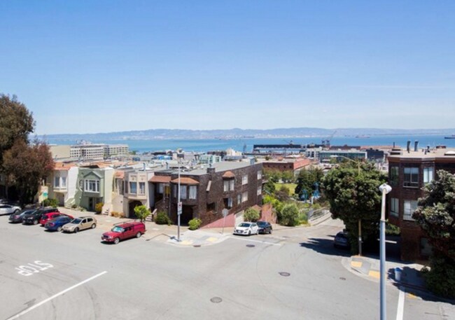 Building Photo - 2 bedroom in San Francisco CA 94107