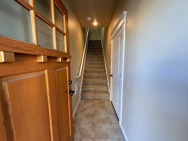 Foto del edificio - 3640 Summerlinn Dr