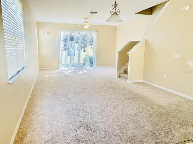 Foto del edificio - 7604 Acklins Rd