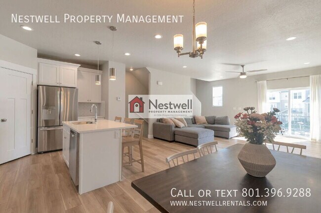 Building Photo - 998 S 2720 E