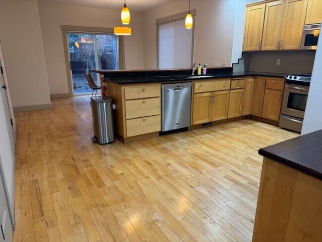 Foto del edificio - 2407 NW 2nd St