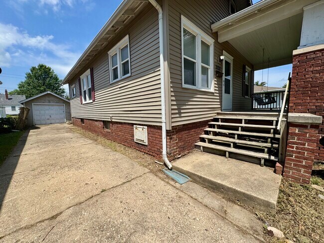 Foto del edificio - 2133 N 8th St