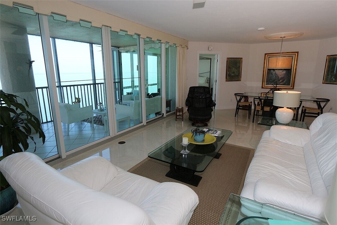 Foto principal - 4651 Gulf Shore Blvd N