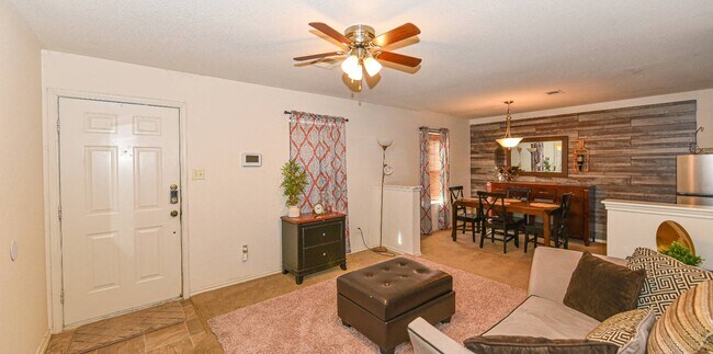 Building Photo - 3703 Frigate Dr
