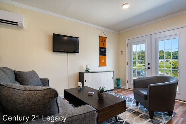 Building Photo - 1 br, 1 bath House - 244B River Edge Dr