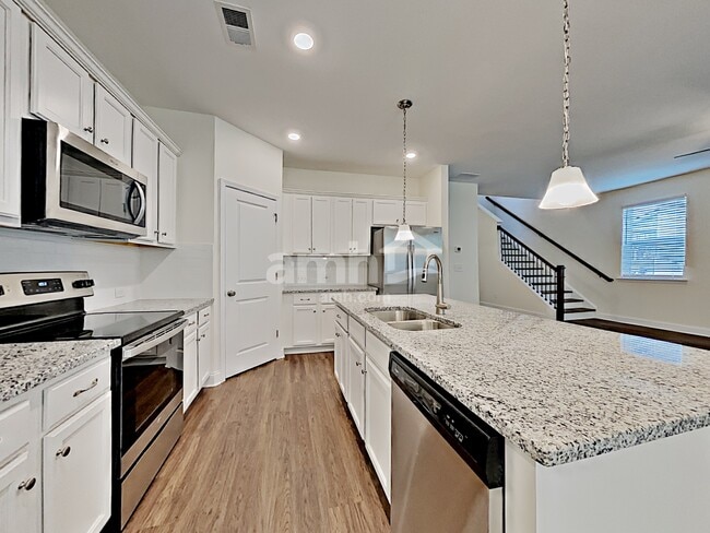 Foto del edificio - 254 Lake St