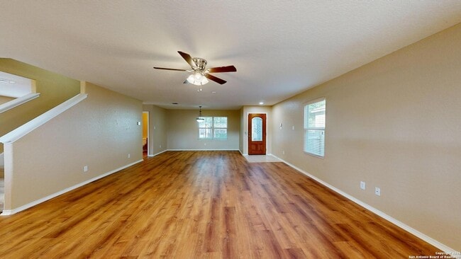 Building Photo - 117 Foxglove Pass