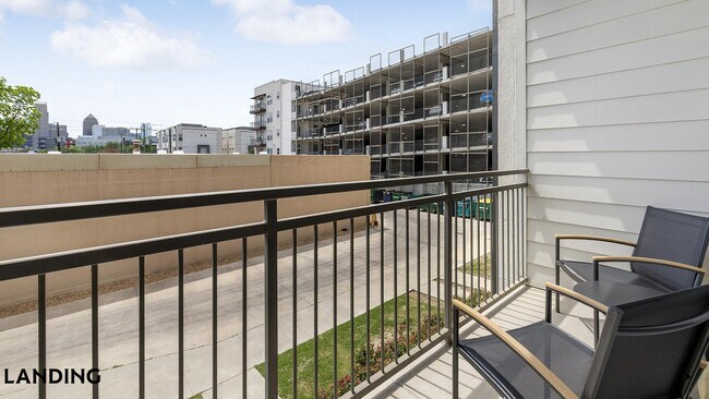 Foto del edificio - 4001 Ross Ave