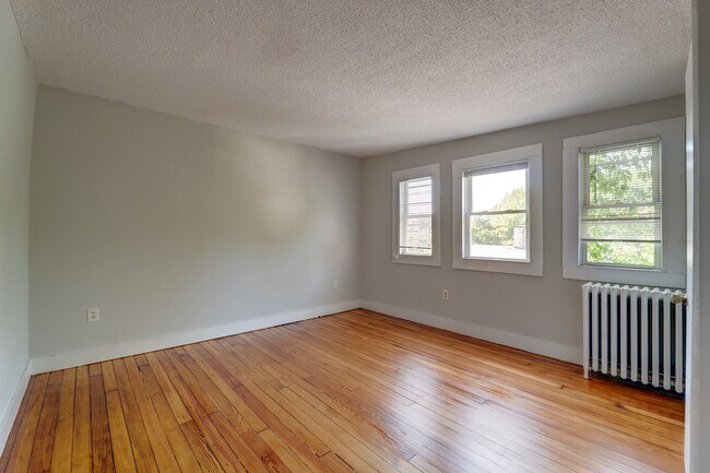 Foto del edificio - 65 Edgewood Ave