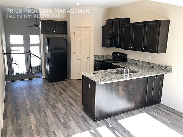Foto del edificio - Delaware Ridge - Available July 19th
