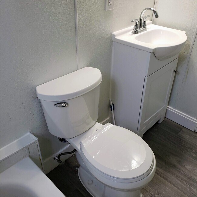 Foto del edificio - 3123 Norwood Ave