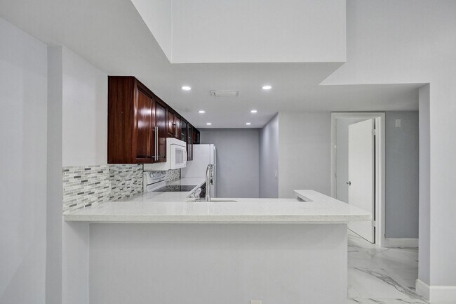 Photo - Renovated and Updated 2 Bed, 2 Bath Condo ...