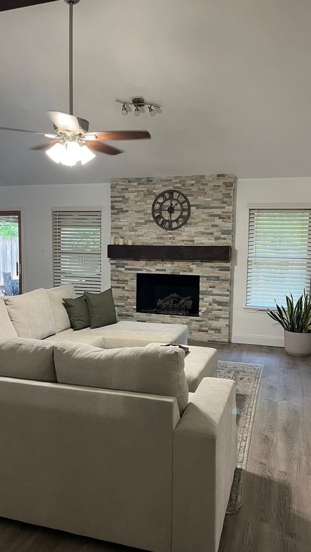 Foto del edificio - Spacious 4BR House in San Antonio