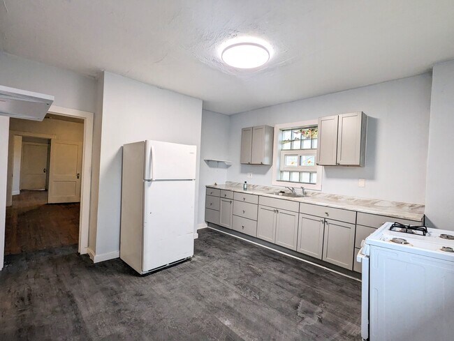 Foto del edificio - 2120 Bedford Ave
