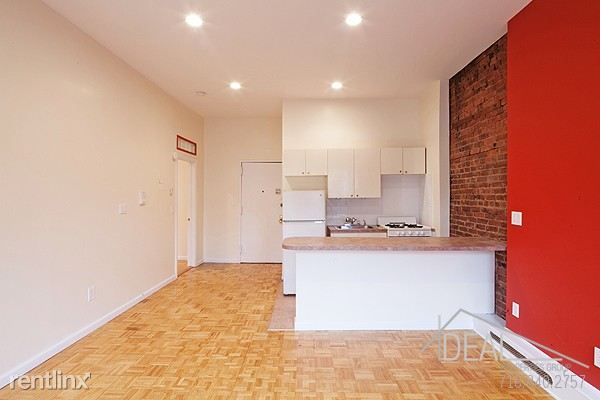 Foto del edificio - 545 5th Ave