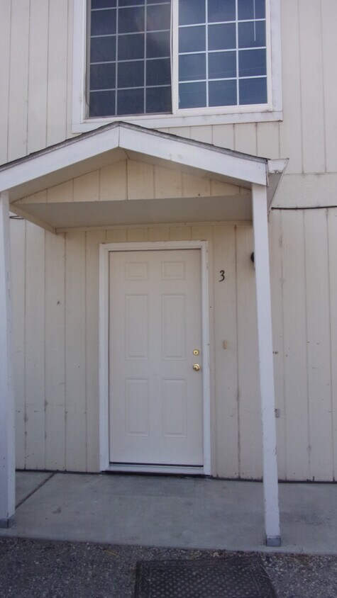 Foto principal - 1240 Bunting Ave