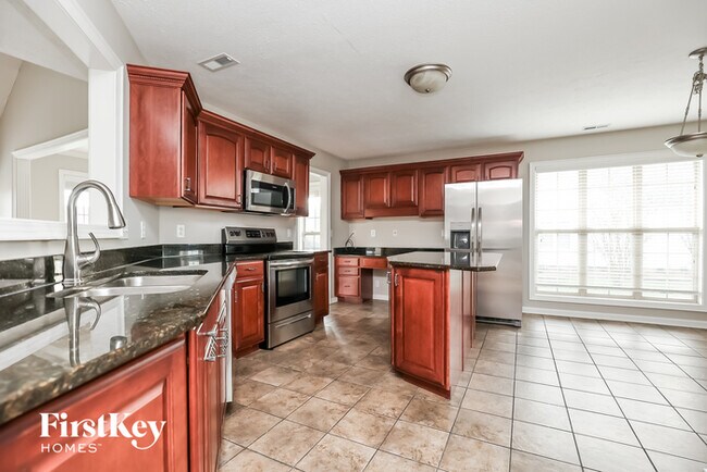Building Photo - 2867 Chatfield Dr