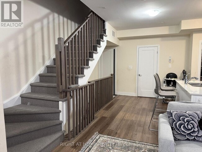 Building Photo - 755 Omega Drive