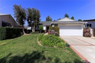 Building Photo - 17135 Tiara St