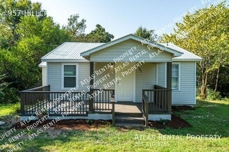 Building Photo - 957 Hillcrest Ave