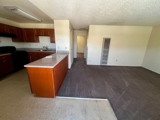 Building Photo - 73796 Cactus Dr