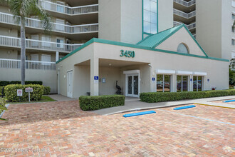 Building Photo - 3450 Ocean Beach Blvd
