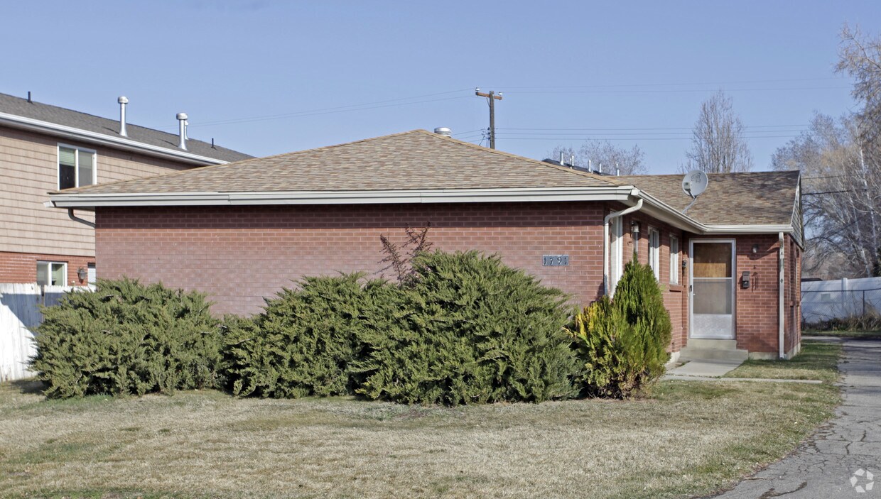 Building Photo - 1791 E Osage Orange Ave