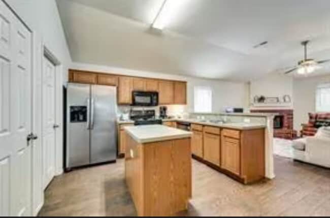 Building Photo - 122 Wildhaven Dr