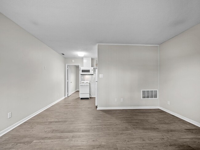 Building Photo - Welcome to Sophia Drive!