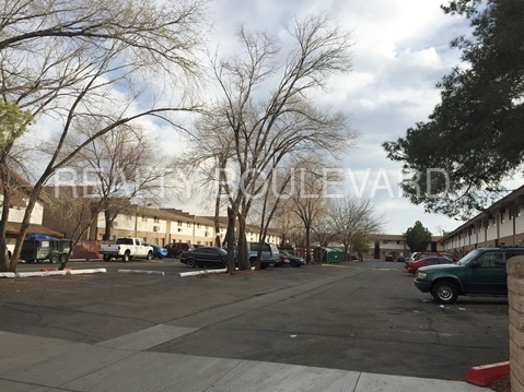 Foto del edificio - 500 Linden St