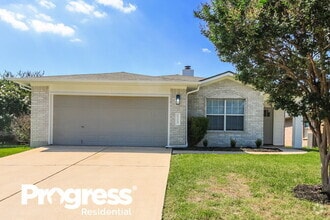 Building Photo - 1210 Dayton Dr