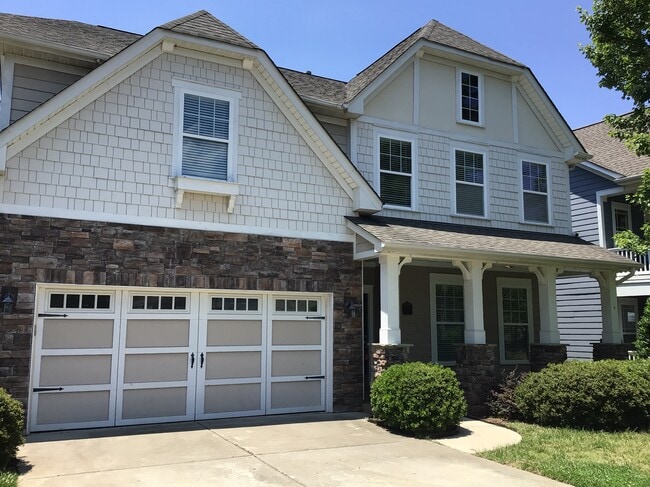 Building Photo - 1509 Belmont Stakes Ave