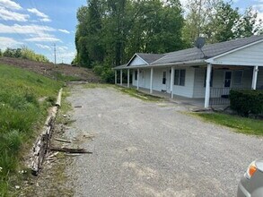 Building Photo - 3539 Waynesville Rd