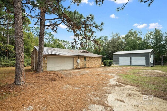 Foto del edificio - 34046 Widell Ave