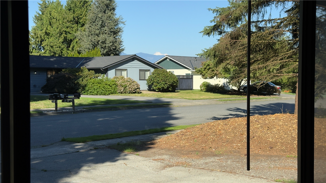 Building Photo - 3 bedroom 1 bathroom in Mount Vernon